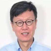 大賽評委 何小慶